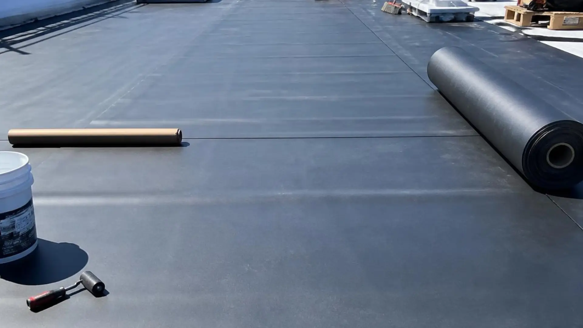 Rubber roof built by experts